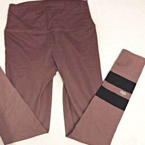 Mauve ALO Yoga Pants Workout Athletic Wear Small